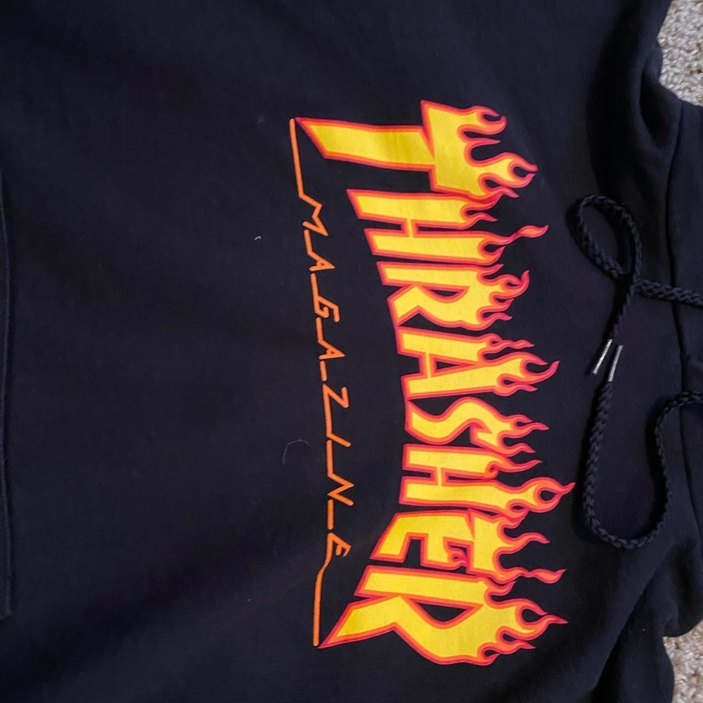 Men’s Thrasher hoodie